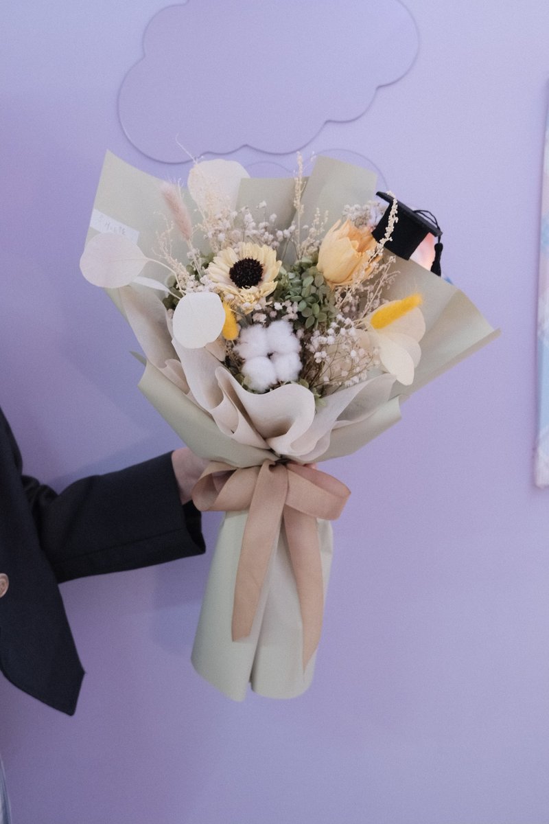 Graduation Bouquet| Medium Sunflower Bouquet [Daydream] - Graduation Gift/Dried Flowers - ช่อดอกไม้แห้ง - พืช/ดอกไม้ สีเขียว