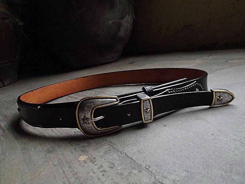 Western Ranger Belt Handmade Leather Goods Handmade Knight Western Tooling Style - เข็มขัด - หนังแท้ สีนำ้ตาล