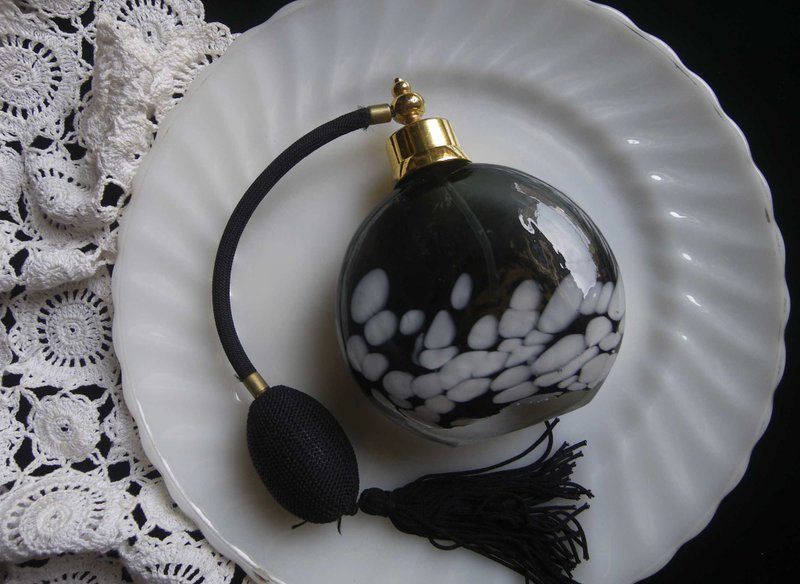 【老時光 OLD-TIME】早期歐洲手工玻璃香水瓶 - 擺飾/家飾品 - 其他材質 