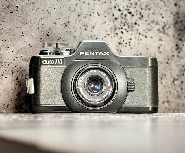 110フィルム Pentax Auto 110 世界最小の一眼カメラ用フィルム - ショップ marsprince カメラ・チェキ - Pinkoi