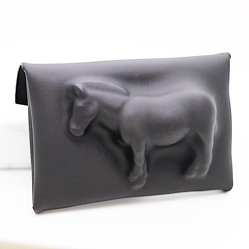 POMCH-VF MATTE Horse Three-dimensional Pattern Coin/Card Case - กระเป๋าใส่เหรียญ - พลาสติก สีดำ