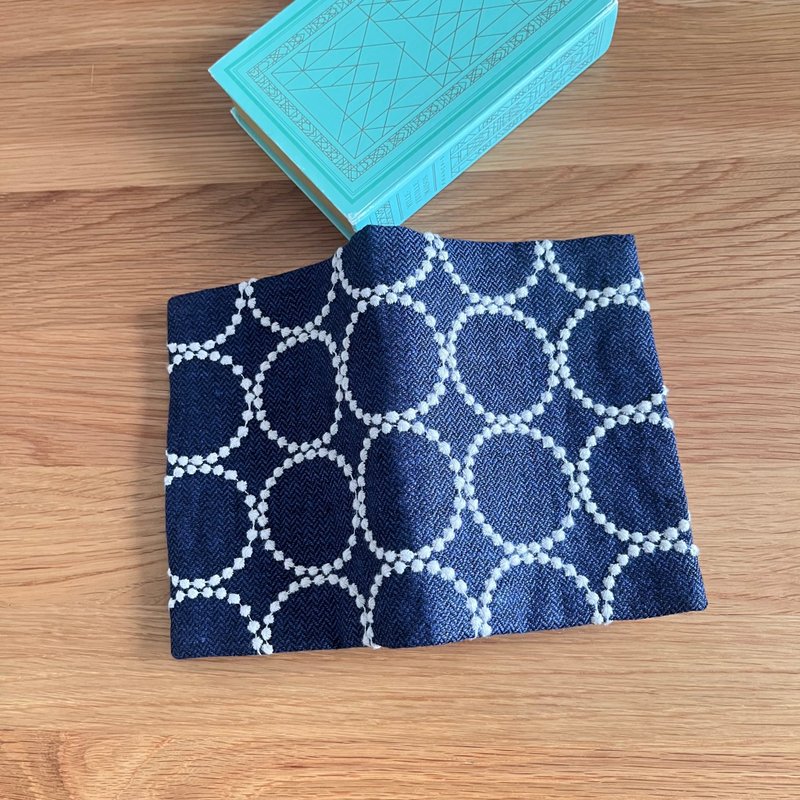 mina perhonen tambourine 書衣　A6  ブックカバー - ブックカバー - コットン・麻 ブルー