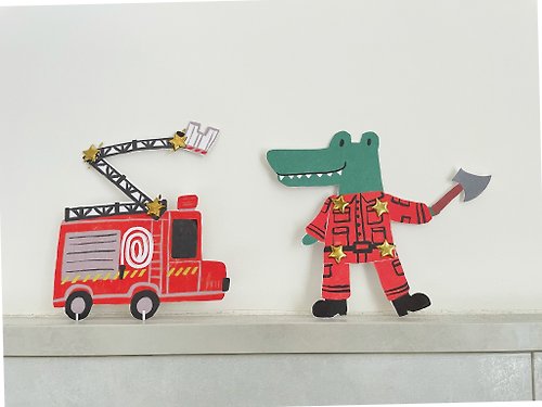 Cani 肯妮的插畫生活 鱷魚消防員與消防車 紙娃娃 DIY紙玩偶明信片 兩張一組