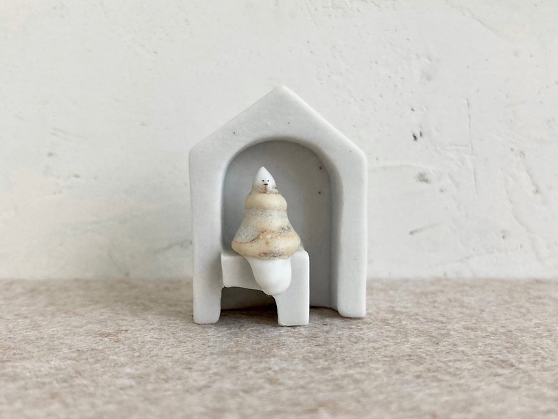 小人と家　1個　置物　白　飾り　ミニチュア　オーナメント - 置物 - 磁器 ホワイト