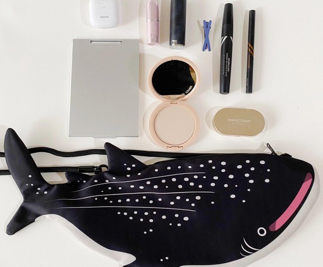 ジンベエザメ クロスボディバッグ オリジナルホワイトマウス