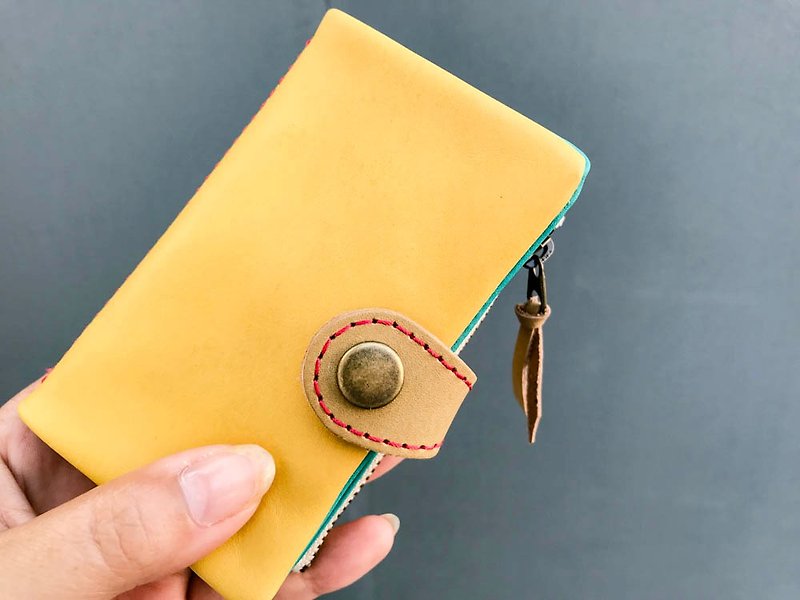 POCKET Lemon and soda that pops your mood Pocket plump key case with coin case PPK-YTO-R - ที่ห้อยกุญแจ - หนังแท้ สีเหลือง