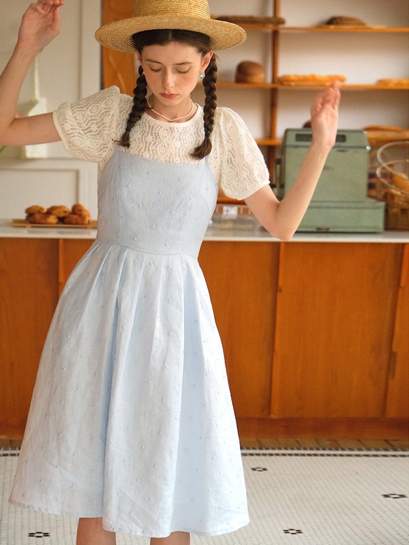Mintcheese 法式亞麻刺繡波點清新藍白吊帶連衣裙 - 連身裙 - 棉．麻 藍色