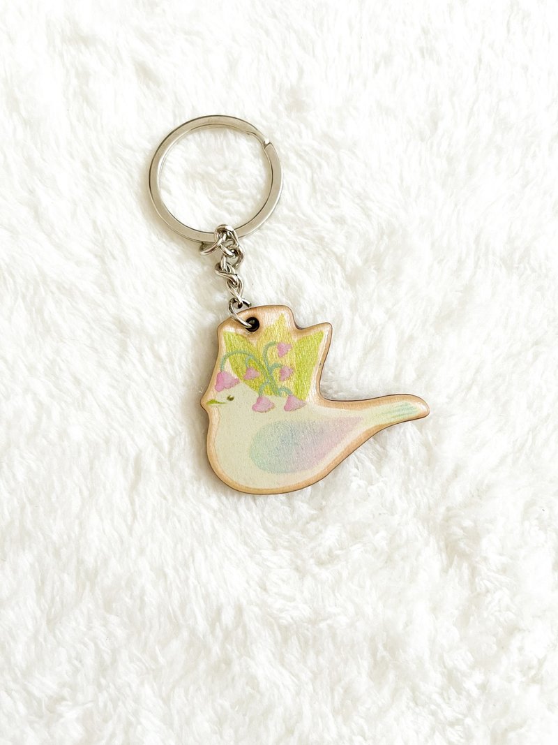 Lily of the Valley White Dove Imitation Wood Bird Keychain Keychain - ที่ห้อยกุญแจ - วัสดุอื่นๆ สีเขียว