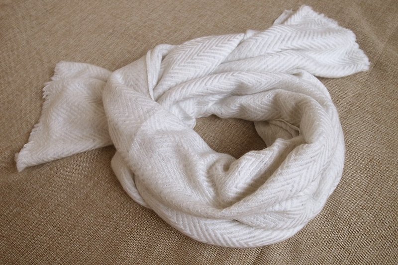 Handmade Cashmere Stripes Shawl  Scarf  Stole thick v White - Knit Scarves & Wraps - Wool White