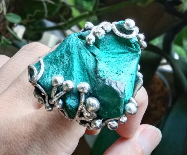 孔雀石原礦手工銀戒純銀戒指~丘~Malachite Mineral Silver Ring - 設計