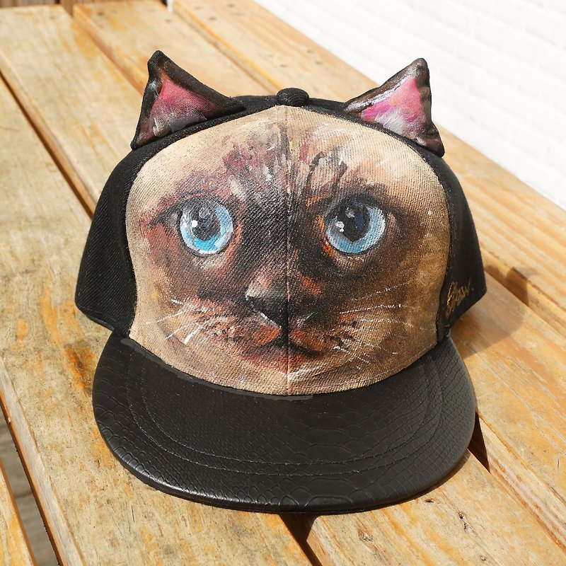 Hand painted cat ear cap <heart virtual Siamese> - Hats & Caps - Other Materials Gold