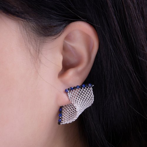 Olivia Yao Jewellery 【易扣式耳環】青金石刺繡耳環
