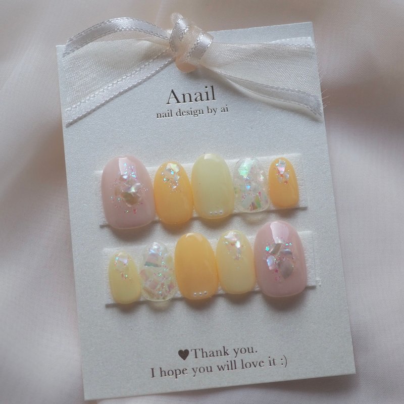 pink nails / press on nails / Shell / yellow - ยาทาเล็บ - วัสดุอื่นๆ สีเหลือง