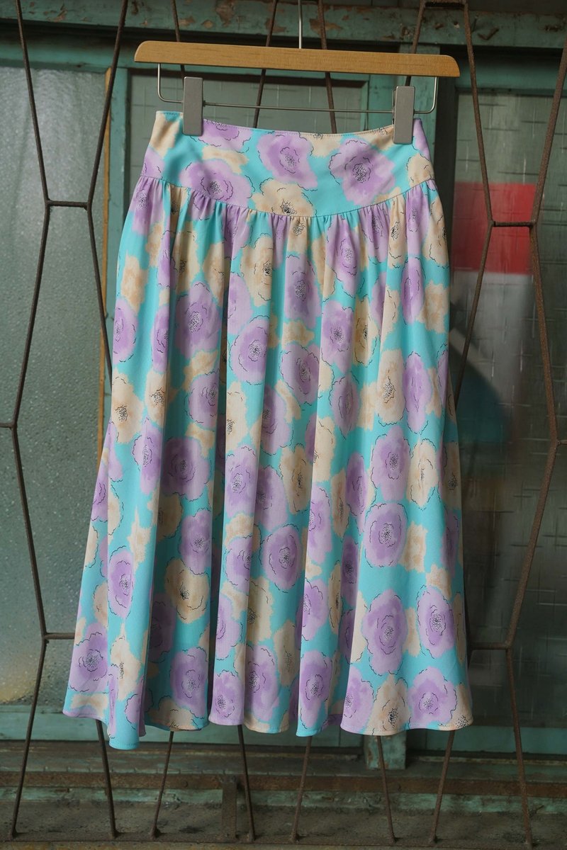 Innocence Department Store vintage vintage long skirt blue sky flower skirt SL.0043 - Skirts - Polyester Multicolor