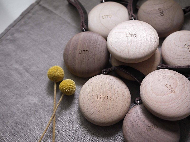 [Friends sharing You and Me 2] sets the round / circular Stone hand tape Wood - Other - Wood Brown