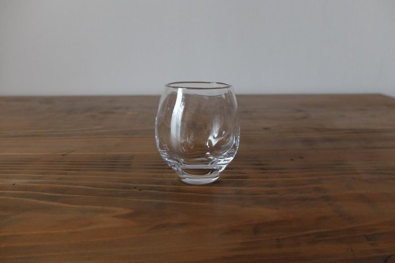 吹きガラスのピンブローグラス（クリア） - 茶壺/茶杯/茶具 - 玻璃 透明