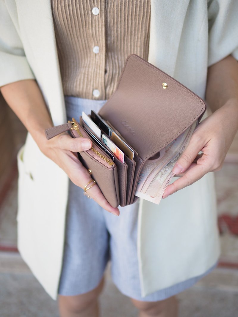 Crepe (Rosy brown) : Short wallet, Cow Leather wallet, Nude-brown, folded wallet - กระเป๋าสตางค์ - หนังแท้ สีนำ้ตาล
