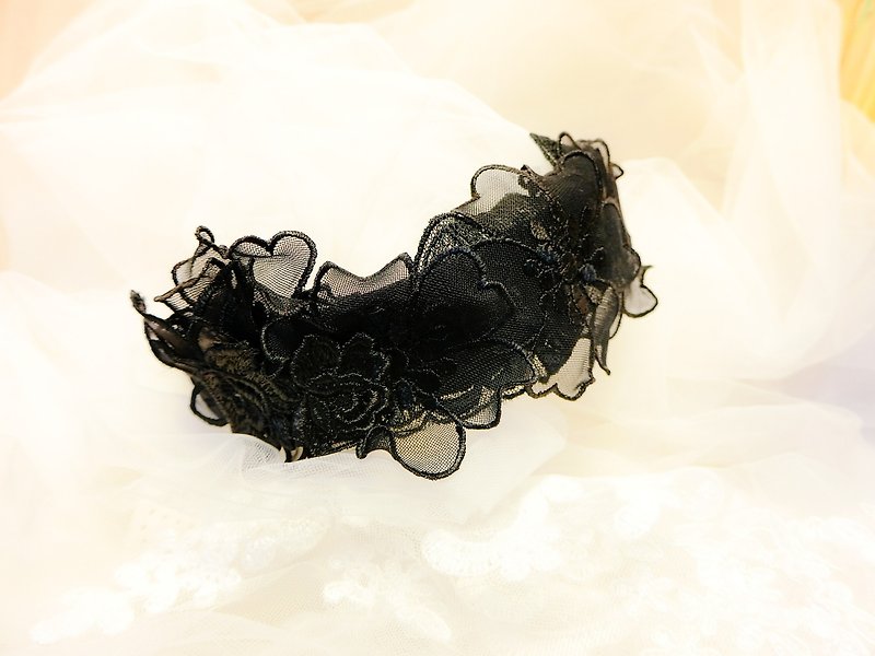 Classical embroidery hair band - noble - เครื่องประดับผม - งานปัก สีดำ