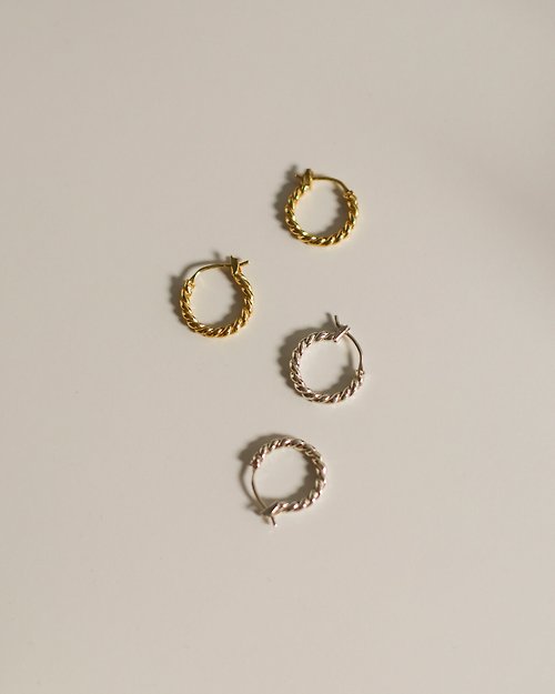 THREEONETWOFIVE Mini Twist Hoop Earrings - Sterling Silver / 18K Gold Plated