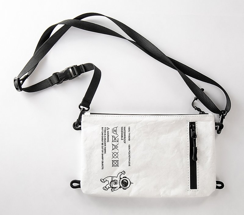 DuPont Paper Dream team Astronaut Environmental Creative Satchel - Messenger Bags & Sling Bags - Paper White
