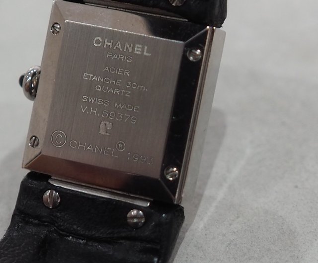 CHANEL シャネル マトラッセ ウォッチ 腕時計 シルバー レザー