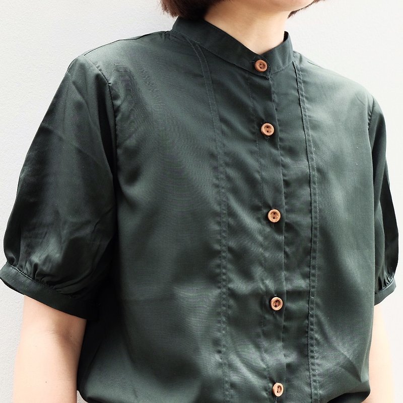 Takara Blouse - green color - 女裝 上衣 - 棉．麻 綠色