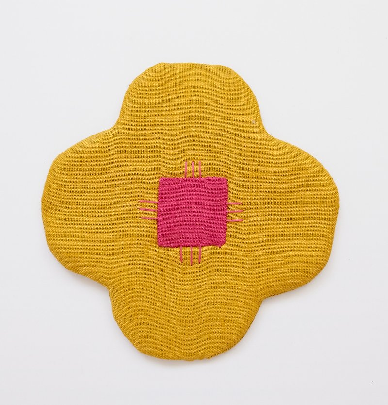 Flower lover shaped coaster / Baby Bloom Coaster - Honey color - Coasters - Cotton & Hemp Yellow