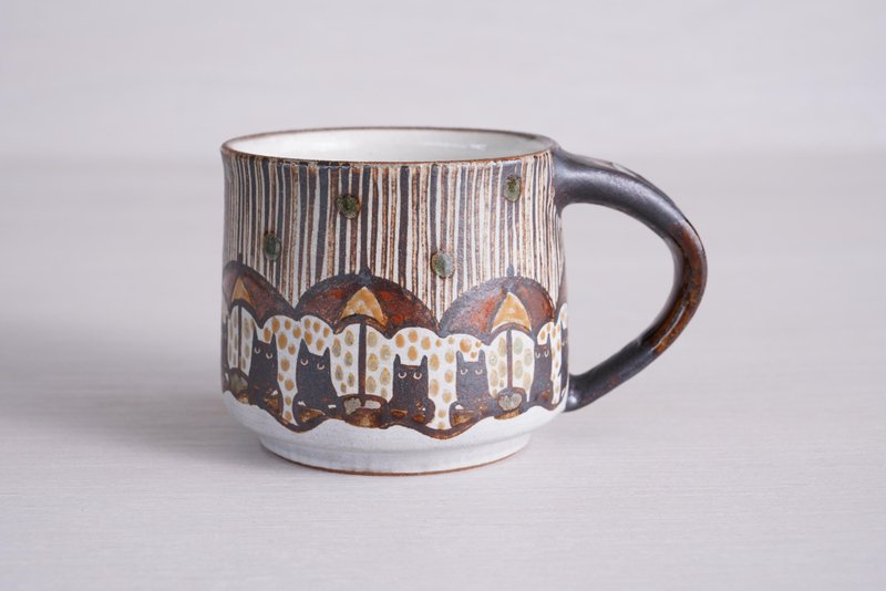 Triangle Mug - Mugs - Pottery 