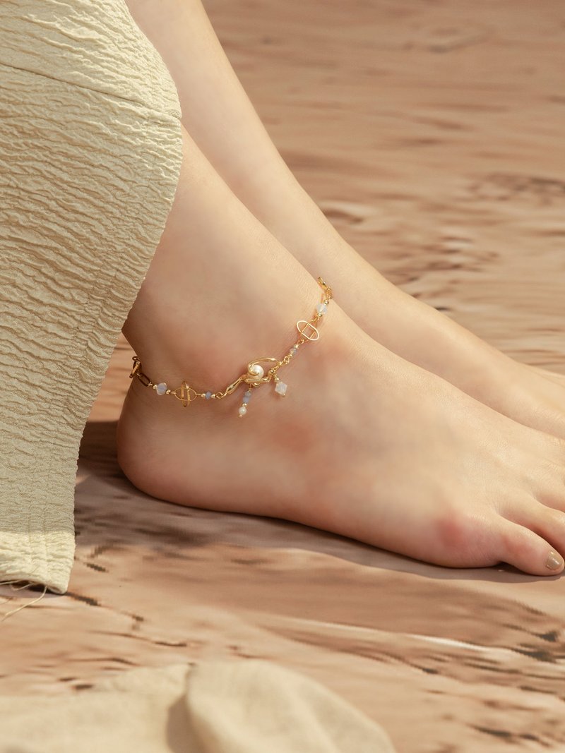 Blossoming waves. MUCHAT handmade 14KGP Swarovski crystal pearl geometric anklet - กำไลข้อเท้า - วัสดุอื่นๆ สีน้ำเงิน