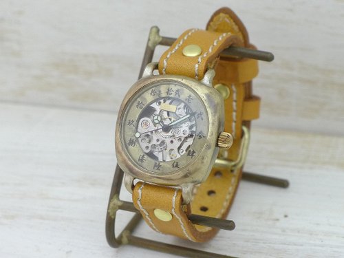 時計　真鍮 倭ノ刻手巻角一 旧漢数字インデックス 手巻き真鍮34mmクッションケース