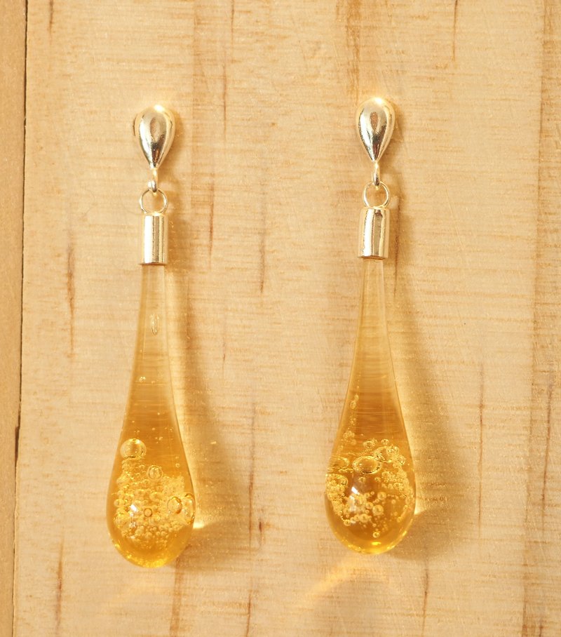 teardrop glass earrings