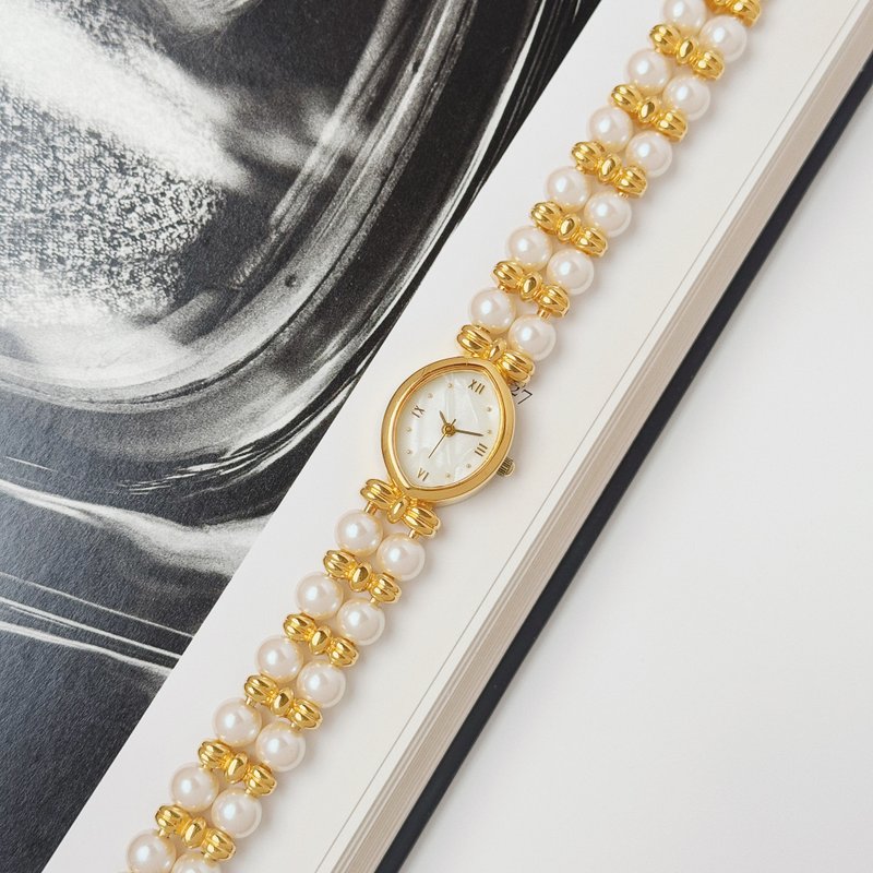 Avon Gold Tone With Faux Pearl Bracelet Watch - 女錶 - 其他金屬 