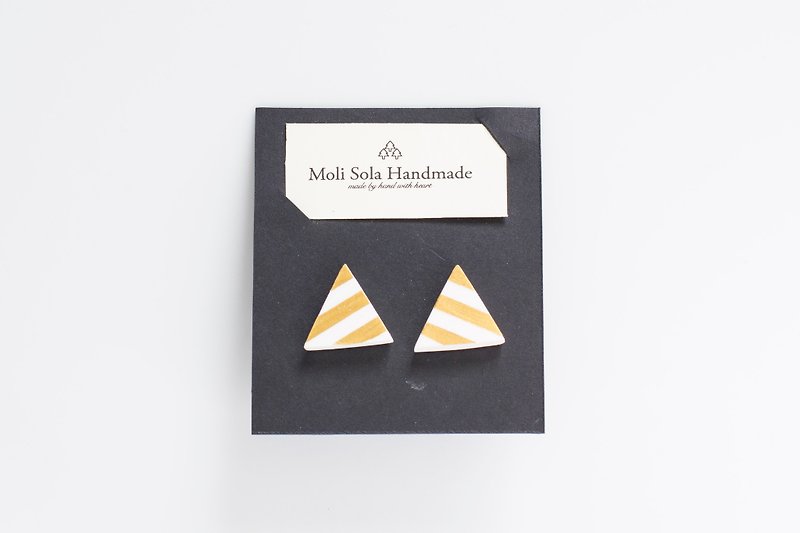 Hand made triangular clay stud earrings gold stripes - Earrings & Clip-ons - Clay Gold