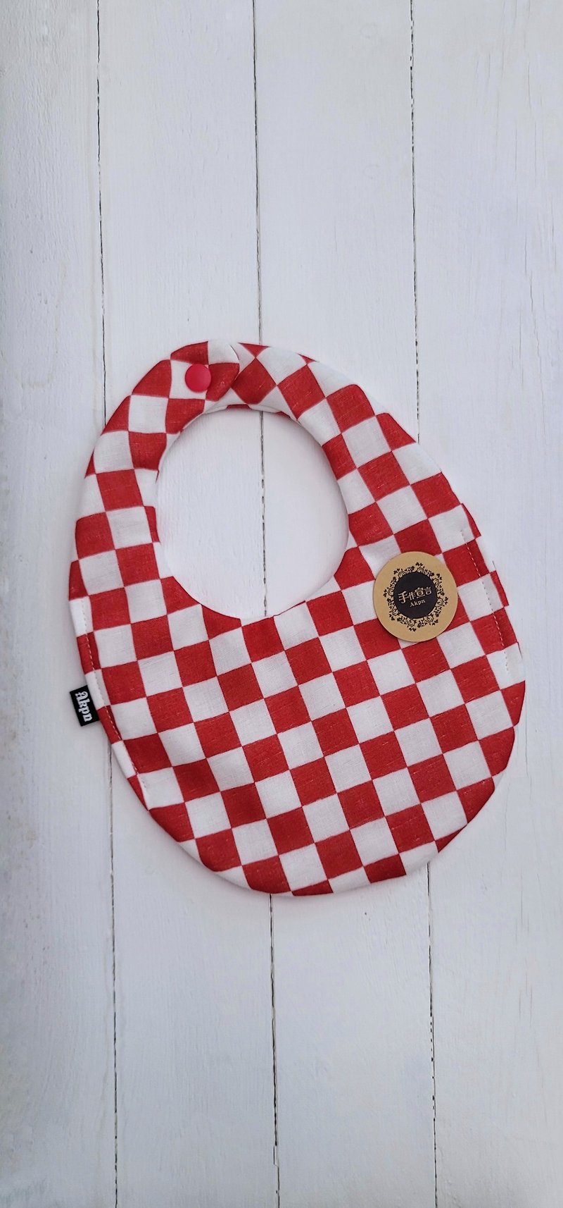 Red and white grid-eight layers of yarn 100% cotton egg-shaped bib. Saliva towel - Bibs - Cotton & Hemp White