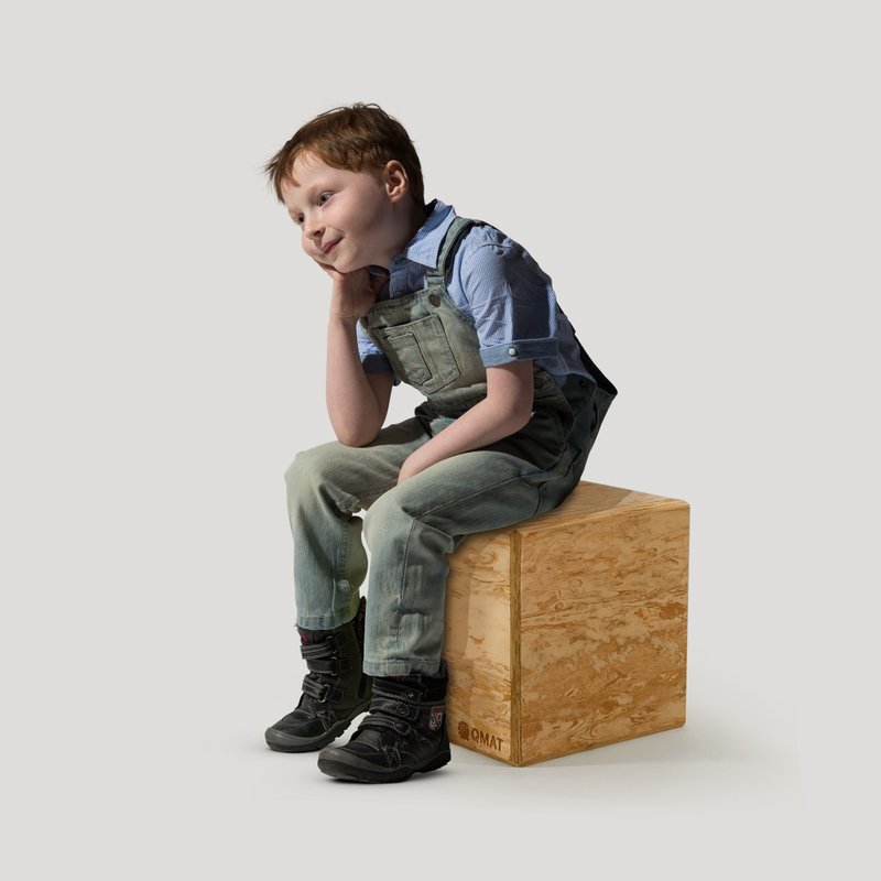 【QMAT】Cube chair made in Taiwan - Chairs & Sofas - Eco-Friendly Materials Brown