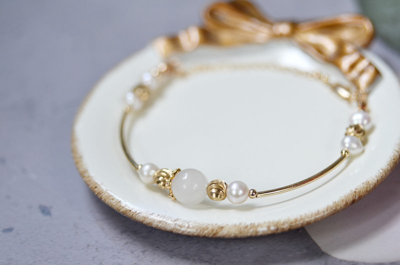 Golden Blessings - Bronze Pearl Breast Milk Bracelet (Parent-child Bracelet) - สร้อยข้อมือ - ไข่มุก ขาว