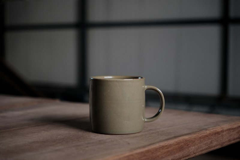 馬克杯 l 苔球綠 陶杯 - 咖啡杯/馬克杯 - 陶 綠色