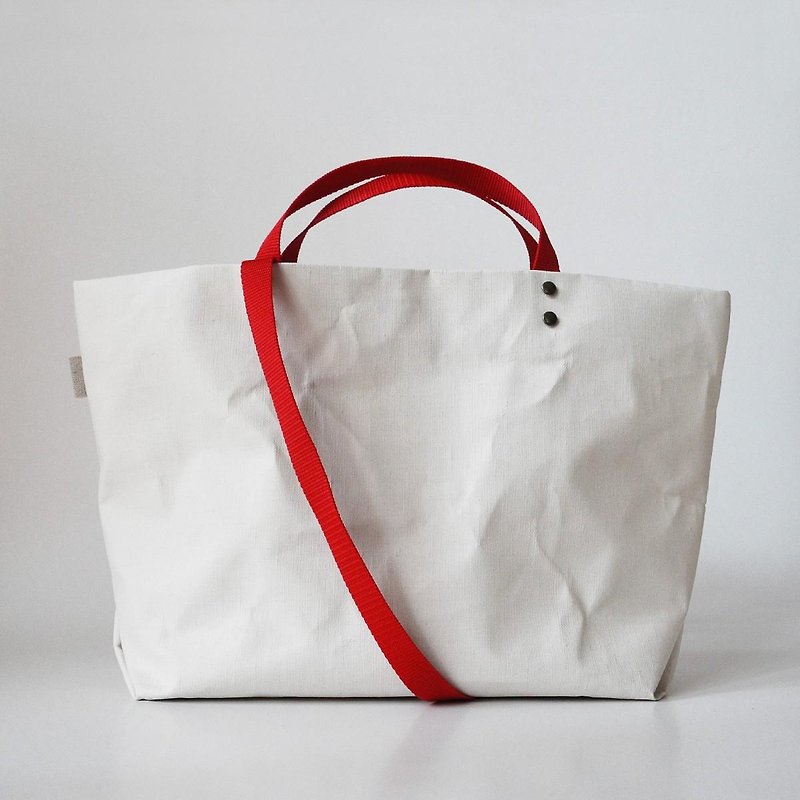 【N / no × E / zel.】 SOME WAY LIGHT TOTE BAG (M +) _ PP / RED - Handbags & Totes - Other Materials White