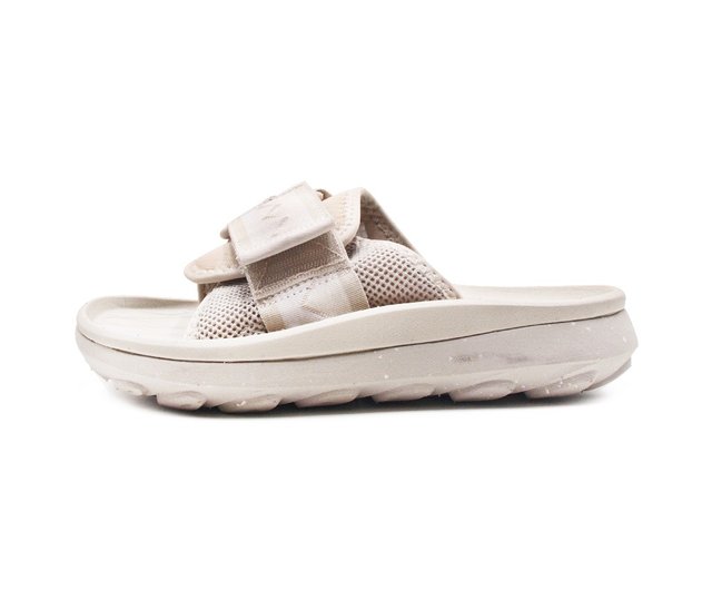 Merrell slippers online female