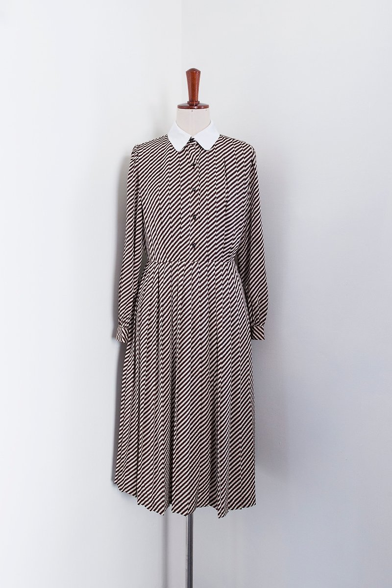 Banana Flyin   永不逝去的美好青春 經典 斜條紋日本 古著 古着 vintage 長袖洋裝 - 洋裝/連身裙 - 其他材質 