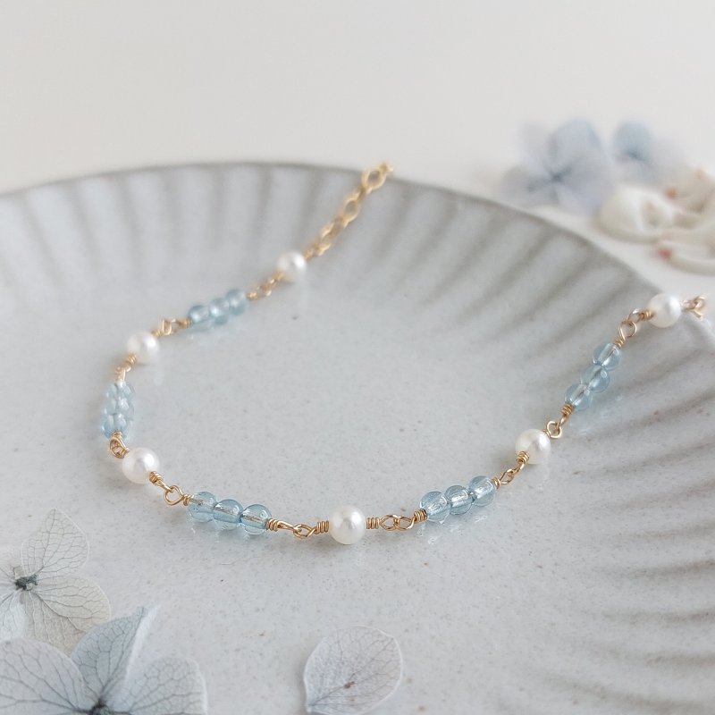 Freshwater Pearl + Aquamarine x 14KGF Bracelet - สร้อยข้อมือ - ไข่มุก สีใส