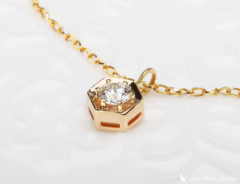手のx 14Kゴールド、天然宝石コランダムライト[ - ]物語六角形ネックレス - ネックレス - 貴金属 ゴールド