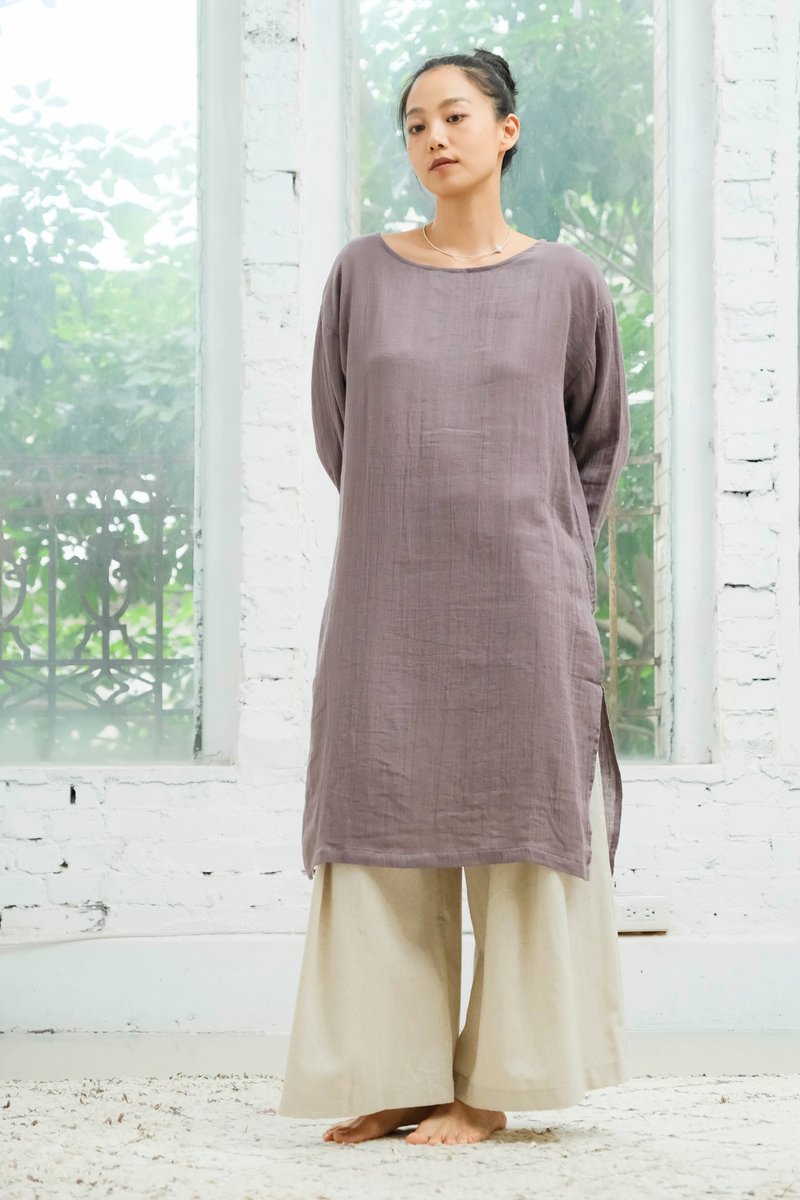 OMAKE long side slit top gray purple - เสื้อผู้หญิง - ผ้าฝ้าย/ผ้าลินิน สีม่วง