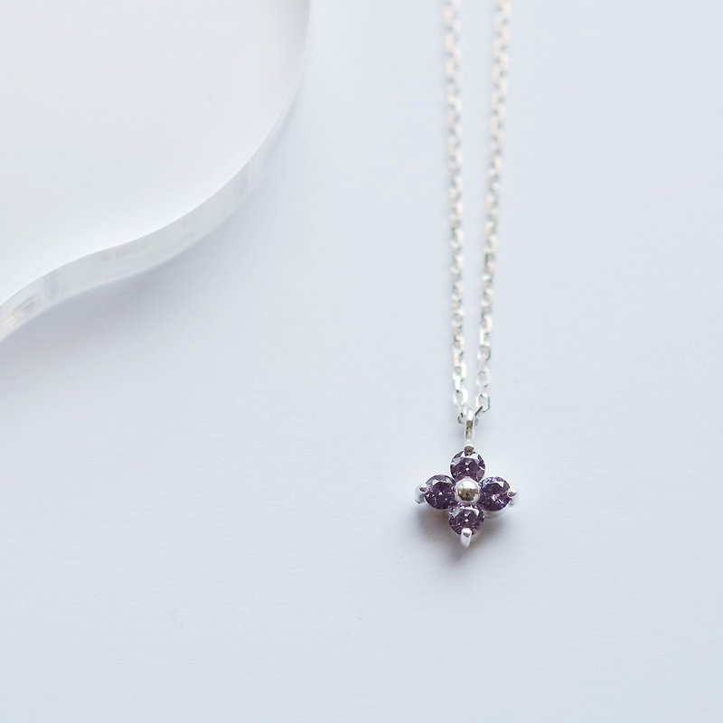 amethyst purple flower necklace Silver 925 - สร้อยคอ - โลหะ สีม่วง