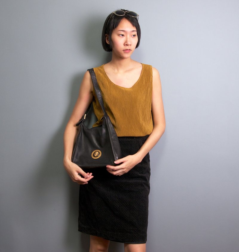 FOAK古著 日本製復古土黃摺皺背心 - 女裝 背心 - 聚酯纖維 金色