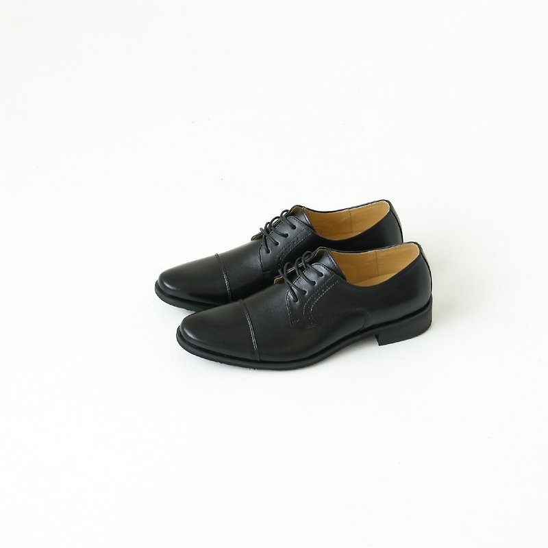 Gentleman's leather shoes with horizontal stripes (S06 black) - Men's Leather Shoes - Genuine Leather Black
