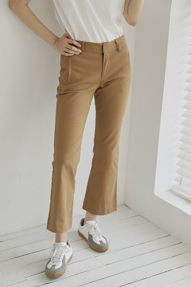 Khaki cotton spandex, one long leg is thinner, a little bit thinner cropped trousers, a little interesting - Women's Pants - Cotton & Hemp Khaki