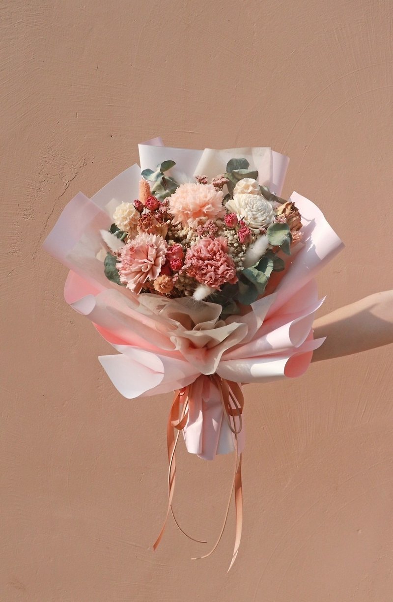 | Mother's Day Bouquet| - Cherish- Carnation Everlasting Bouquet (Two Colors) - ช่อดอกไม้แห้ง - พืช/ดอกไม้ สีแดง