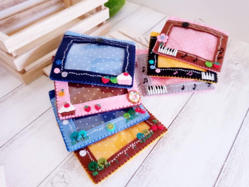 Dessert series identification card holder. ID holder leisure card holder. Non-woven fabric - Knitting, Embroidery, Felted Wool & Sewing - Polyester Multicolor