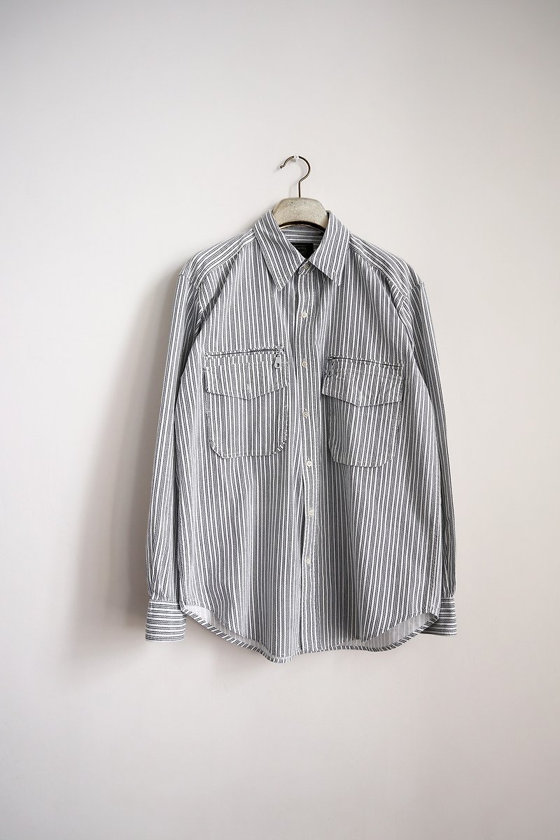 カボチャヴィンテージ。ヴィンテージ波状のストライプのシャツのポケットビス - シャツ メンズ - その他の素材 